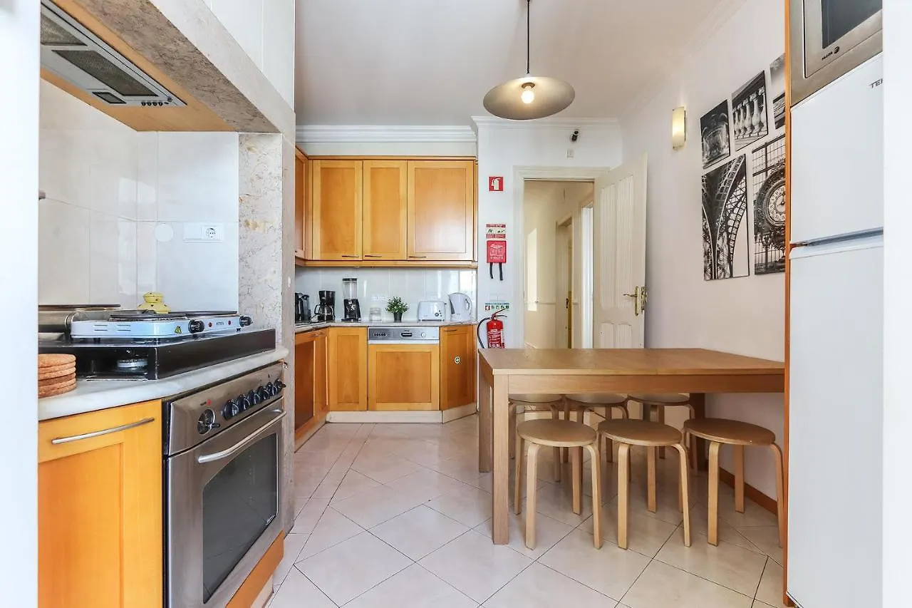 Vita Portucale ! Marques De Pombal Prestige Apartment Lisbon